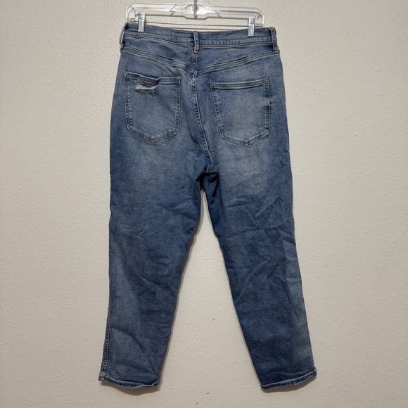 Arizona Light Wash Blue Jean Denim Distressed Mom Jeans Womens Size 15 Straight - Picture 3 of 8